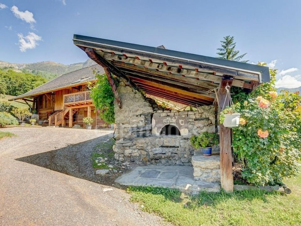Landsbyhus i Saint-Jean-de-Maurienne, Savoie - bilde 1