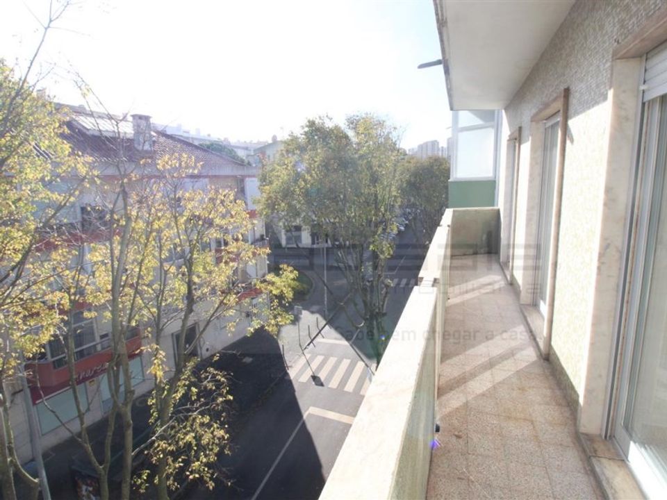 Lejlighed i Amadora, Lisbon - foto 1