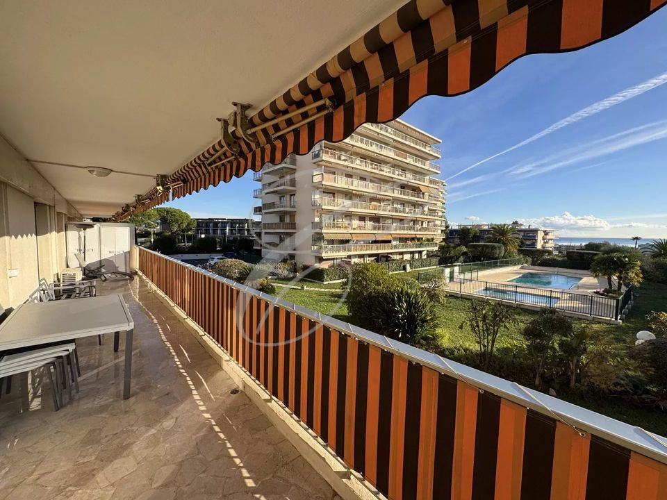 Lejlighed i Antibes, Alpes-Maritimes - foto 1