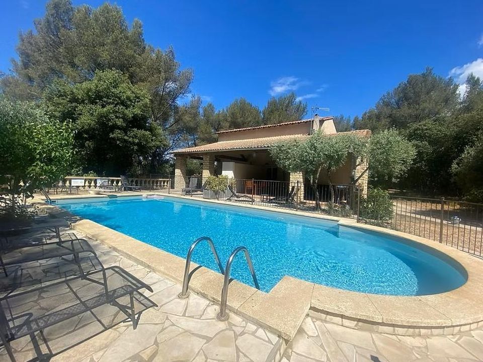 Villa i Aix-en-Provence, Bouches-du-Rhone - foto 1