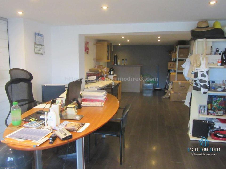 Erhvervsejendom i Olonne-sur-Mer, Vendee - foto 1