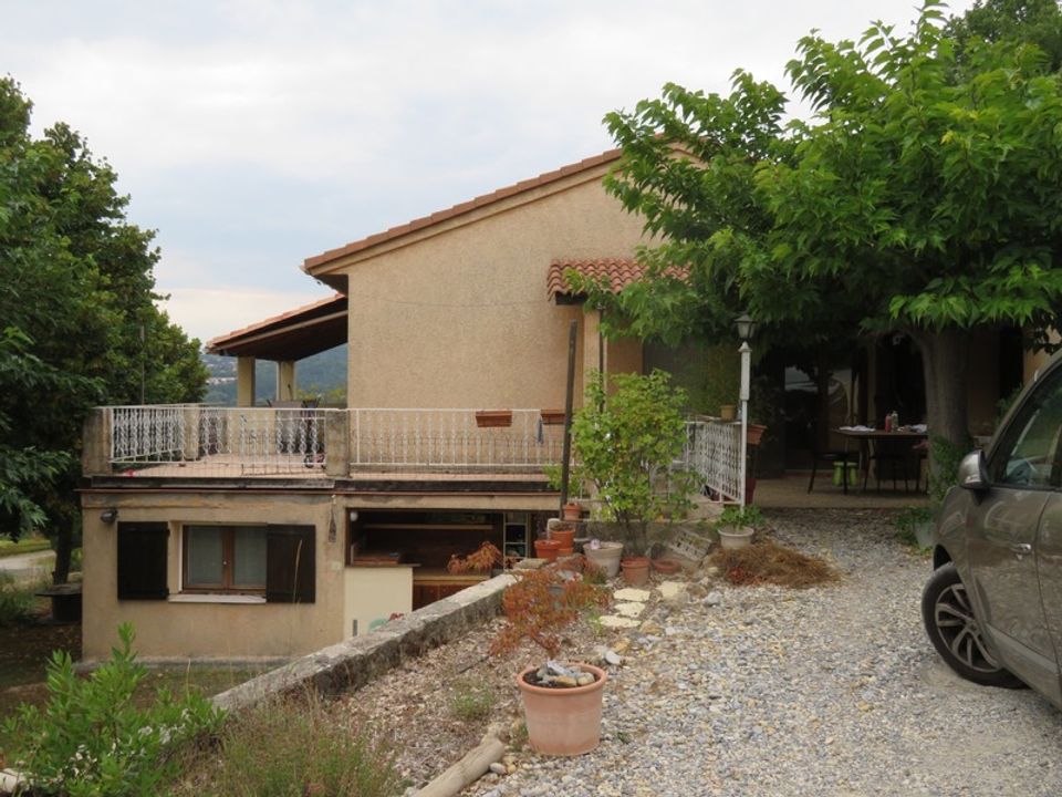 Villa i Le Chaffaut-Saint-Jurson, Alpes-de-Haute-Provence - bilde 2