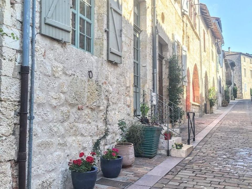 Landsbyhus i Lauzerte, Tarn-et-Garonne - bilde 1