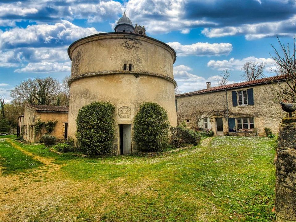 Landejendom i Mazeray, Charente-Maritime - foto 5