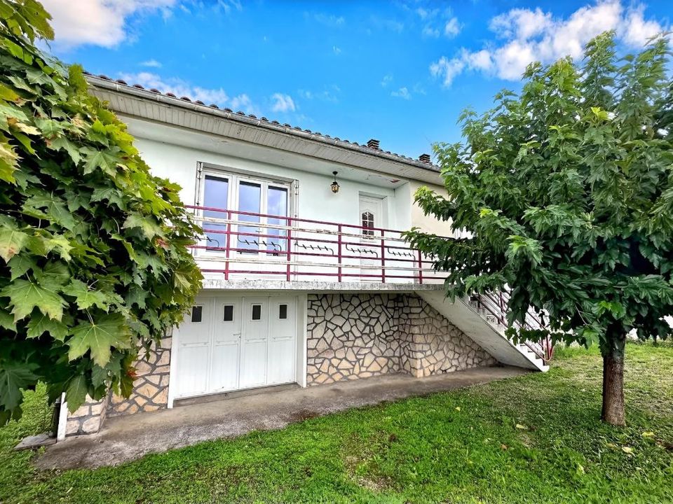 Villa i Roumazieres-Loubert, Charente - foto 1