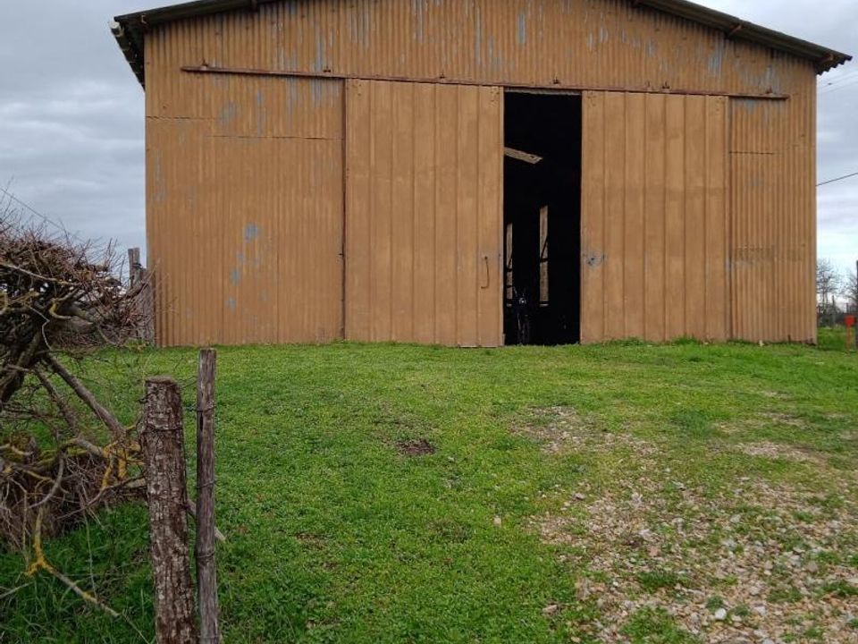 Erhvervsejendom i Sauveterre-de-Rouergue, Aveyron - foto 1