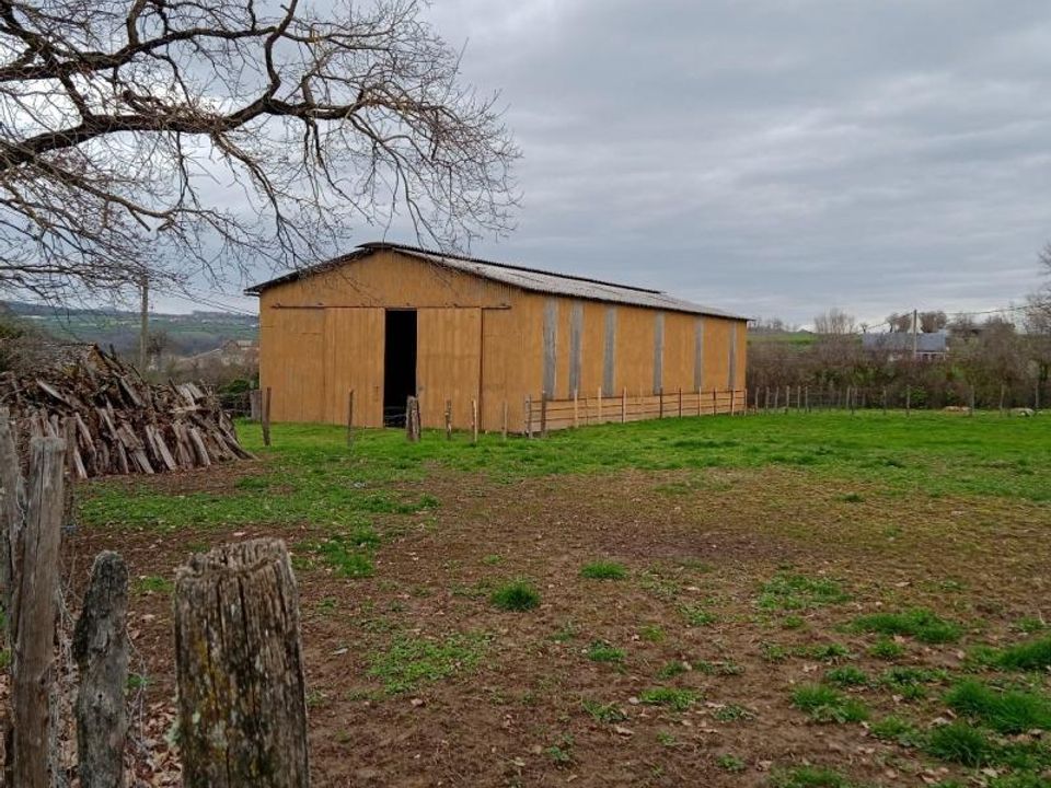 Erhvervsejendom i Sauveterre-de-Rouergue, Aveyron - foto 2