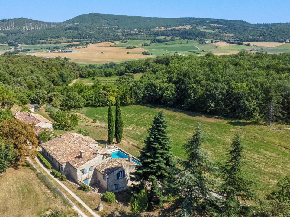 Landejendom i Reillanne, Alpes-de-Haute-Provence - foto 3