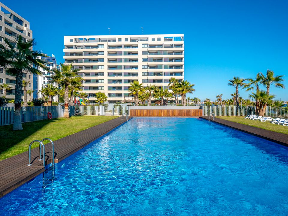 Lejlighed i Punta Prima, Alicante - foto 1