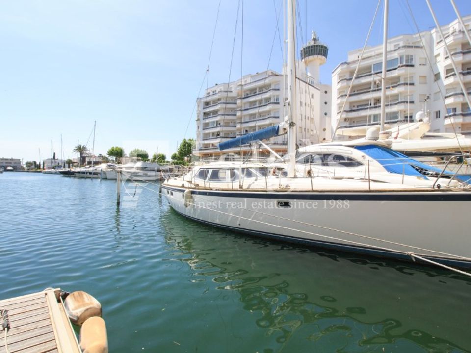 Lejlighed i Empuriabrava, Gerona - foto 5