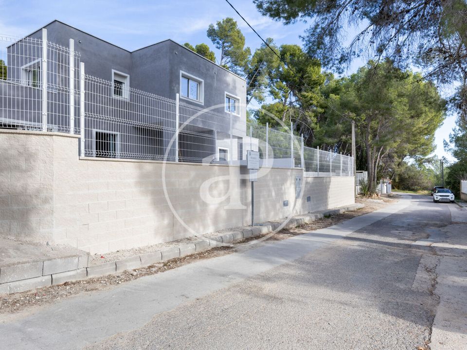 Villa i Chiva, Valencia - foto 1