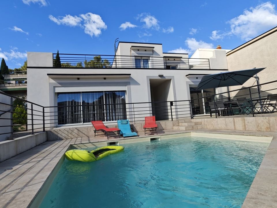 Villa i Nimes, Gard - foto 1