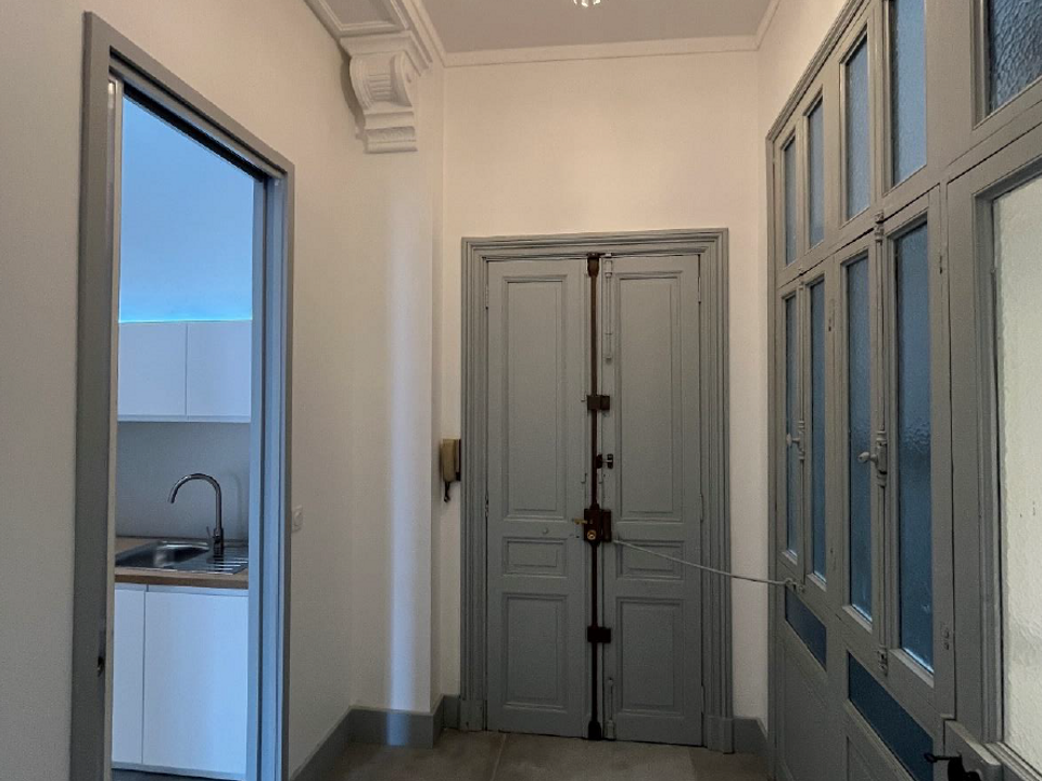 Apartamento en Nimes, Gard - foto 4