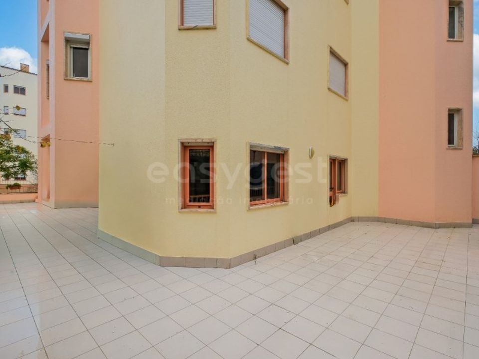 Lejlighed i Odivelas, Lisbon - foto 1