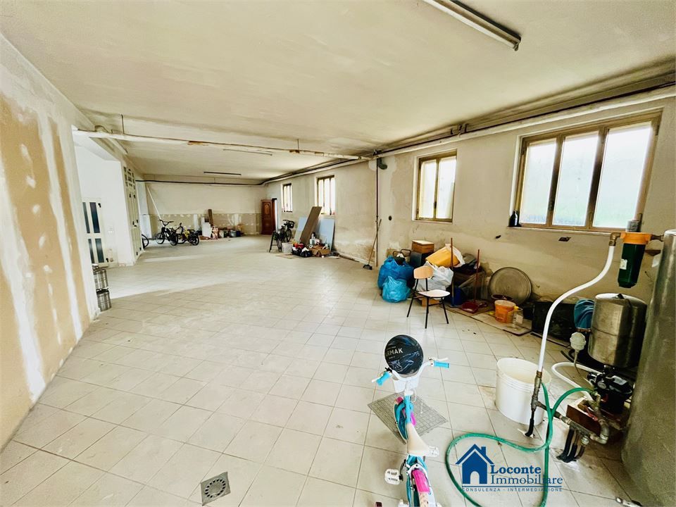 Parkeringsplads i Capurso, Bari - foto 4
