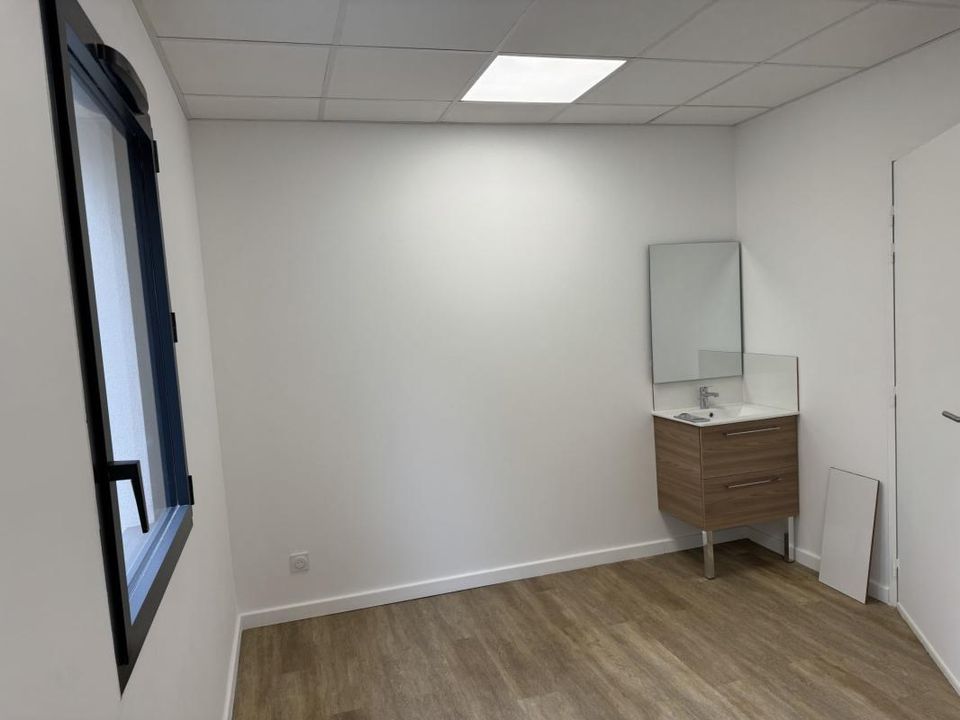 L'establiment comercial a Les Angles, Gard - foto 4