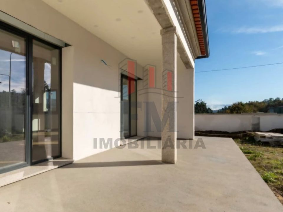 Bungalow i Arcos de Valdevez, Viana do Castelo - foto 1