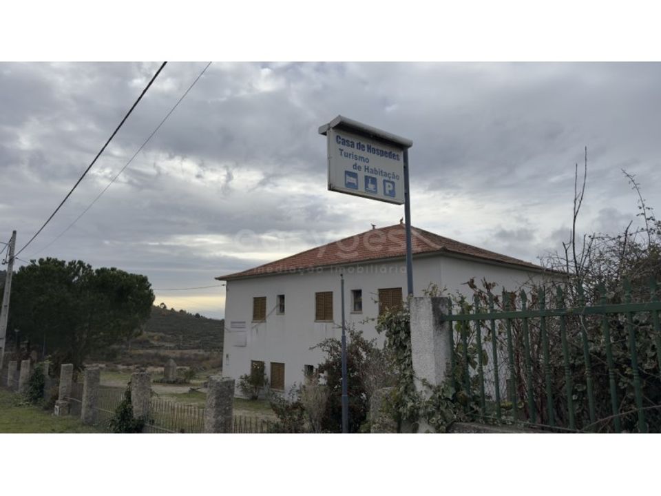 Erhvervsejendom i Felgar e Souto da Velha, Braganca - foto 1