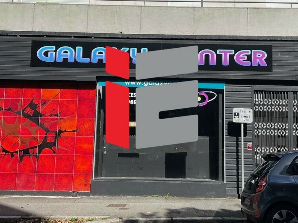 Erhvervsejendom i Lorient, Morbihan - foto 1
