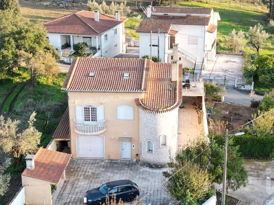 Dom szeregowy: Miranda do Corvo, Coimbra – zdjęcie 2