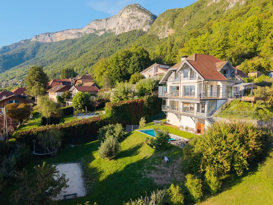 Villa i Veyrier-du-Lac, Haute-Savoie - foto 2