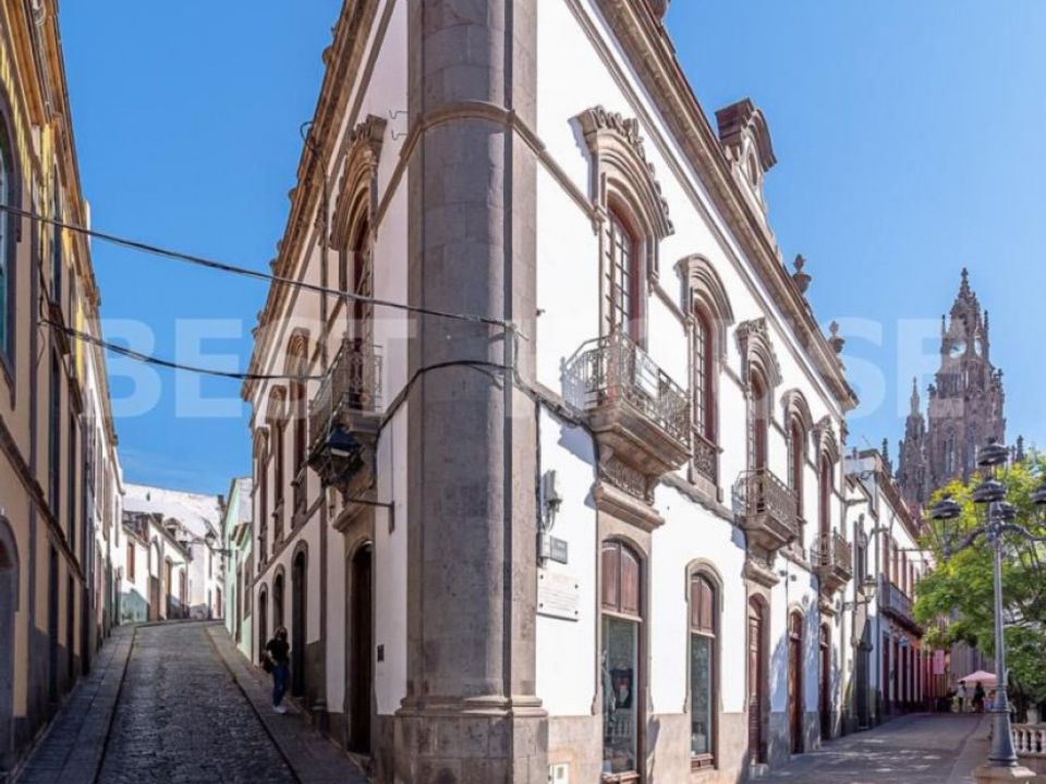 Erhvervsejendom i Arucas, Gran Canaria - foto 1