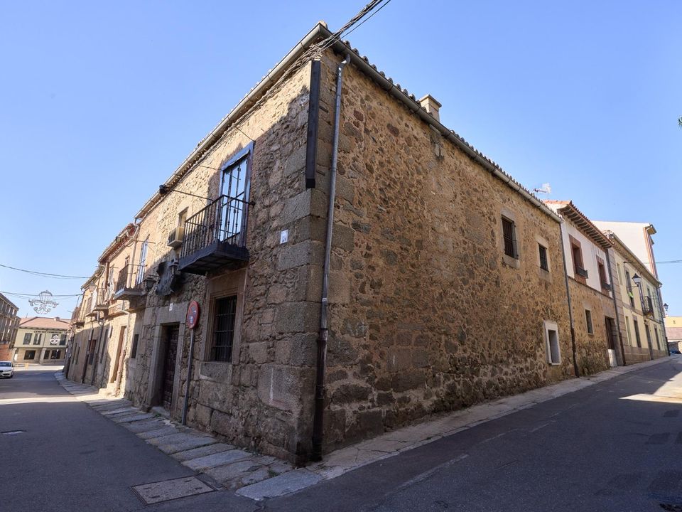 Erhvervsejendom i Piedrahita, Avila - foto 1