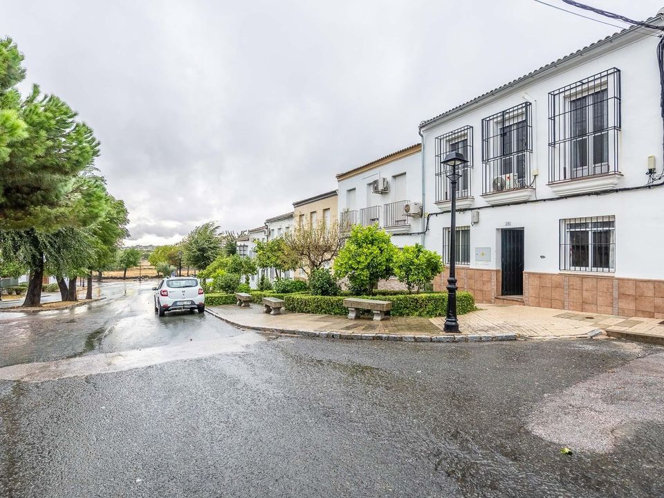 Rækkehus i Castilblanco De Los Arroyos, Sevilla - foto 4