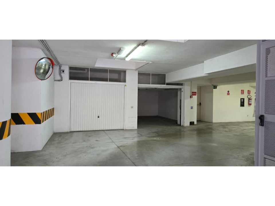 Garage i Pescara, Pescara - foto 2