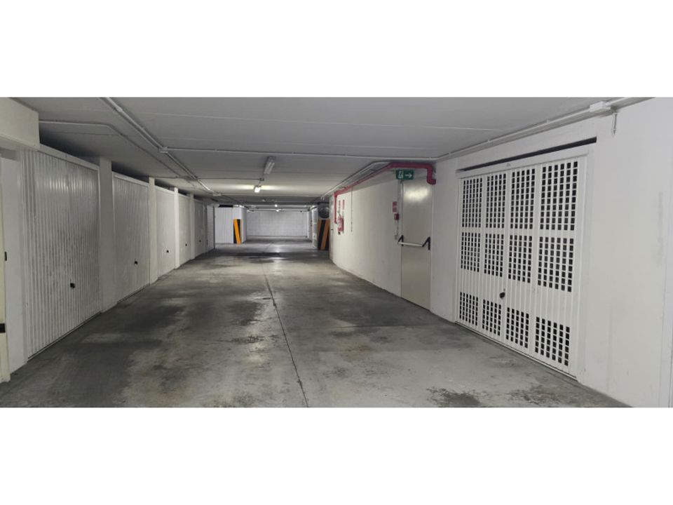 Garage i Pescara, Pescara - foto 3