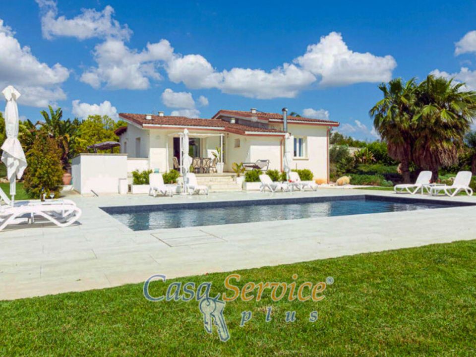 Villa i Casarano, Lecce - foto 1