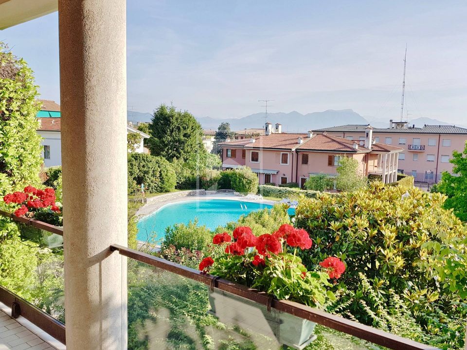 Villa i Desenzano del Garda, Brescia - foto 4
