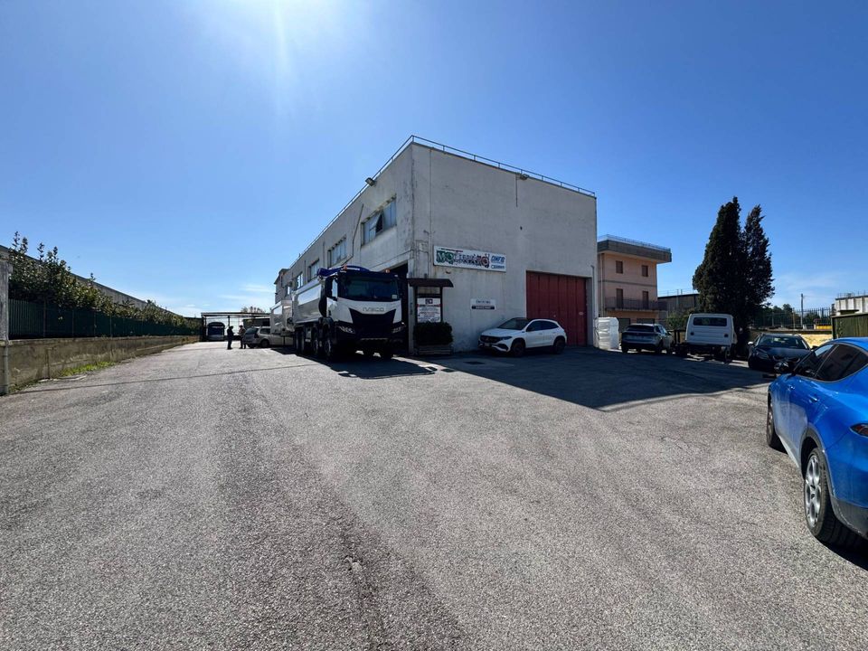 Erhvervsejendom i Salerno, Salerno - foto 1