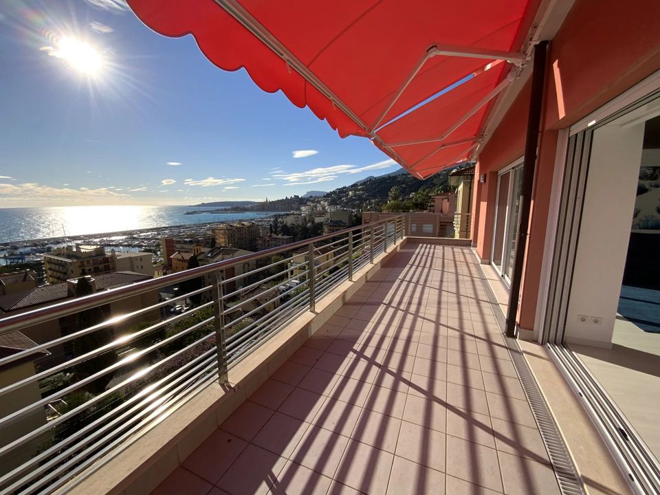 Lejlighed i Menton, Alpes-Maritimes - foto 3