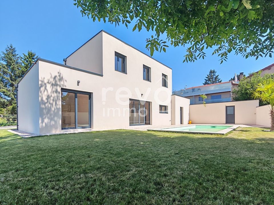 Villa en Saint-Jean-de-Thurigneux, Ain - foto 1