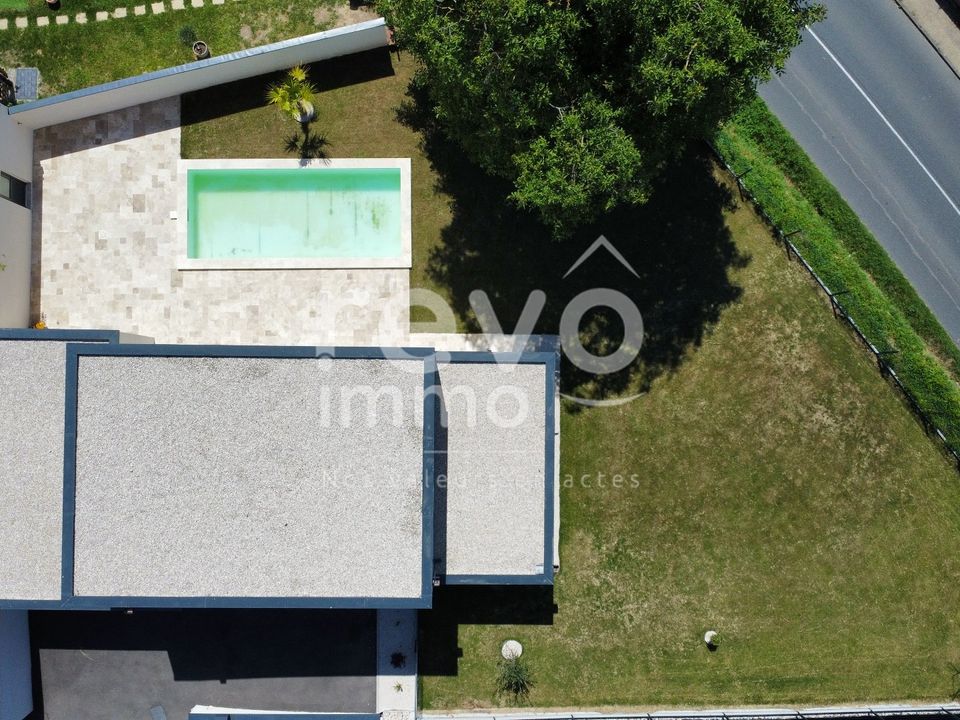 Villa en Saint-Jean-de-Thurigneux, Ain - foto 2