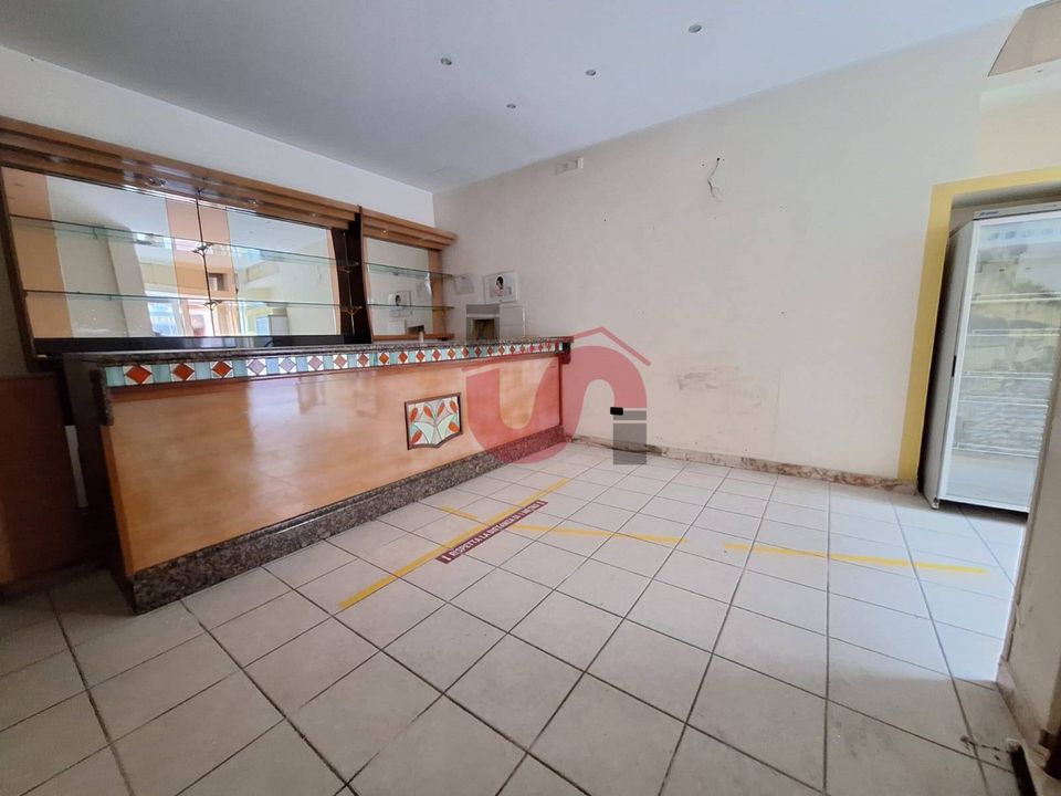 Erhvervsejendom i Benevento, Benevento - foto 5