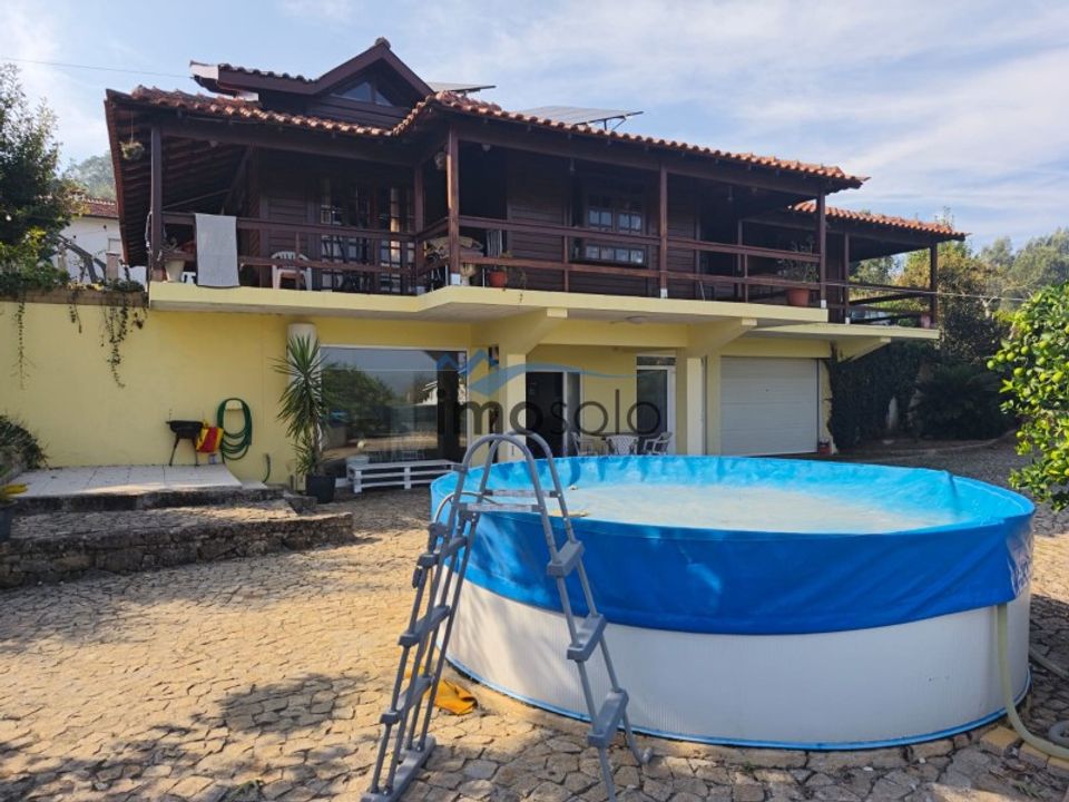Villa i Oliveira de Azemeis, Aveiro - foto 1