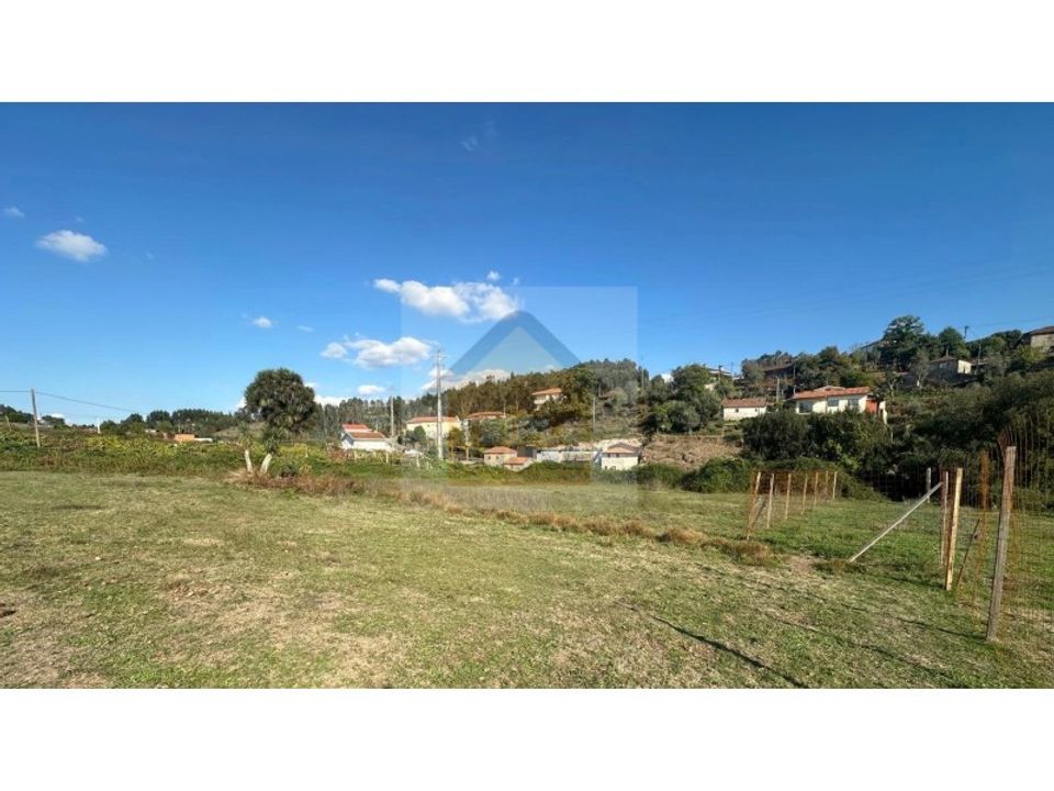 Helårsgrund i Penafiel, Porto - foto 1