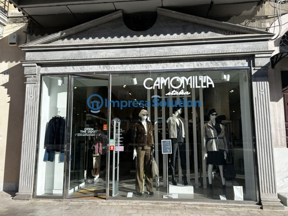 Erhvervsejendom i Foggia, Foggia - foto 1
