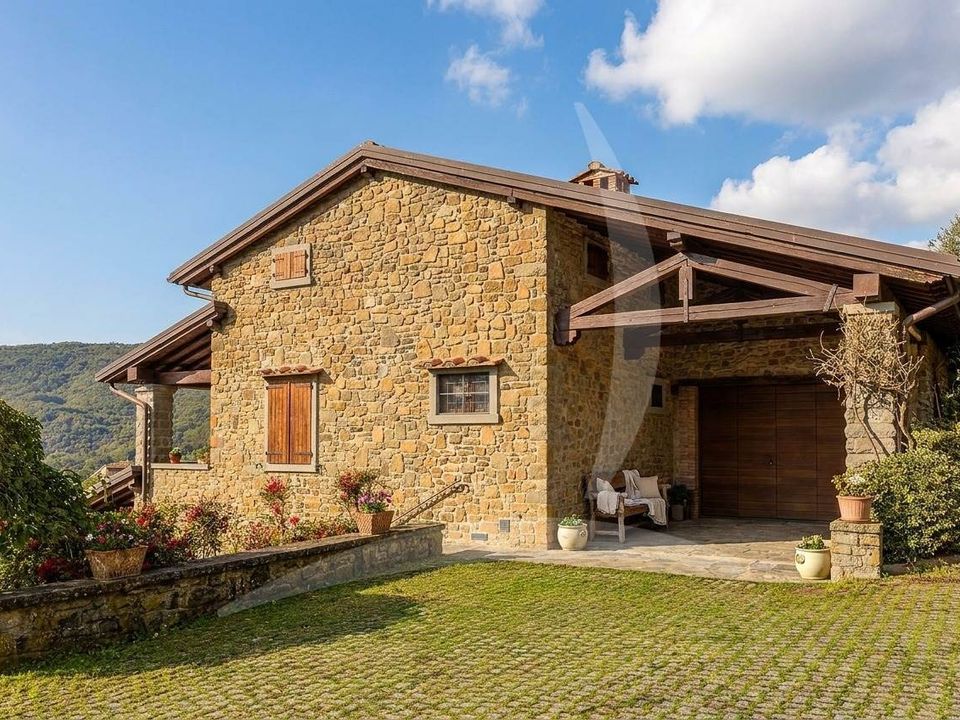 Farm hus i Chitignano, Arezzo - foto 1