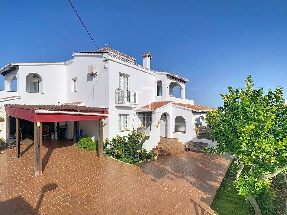 Villa in Es Castell, Menorca - foto 2