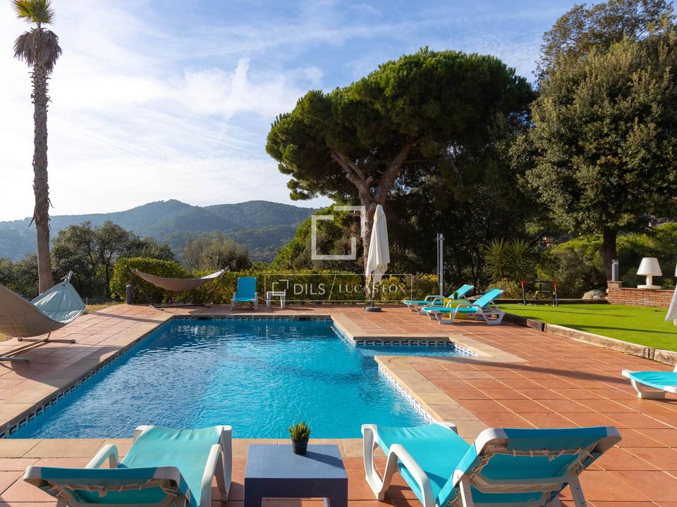 Villa i Arenys De Munt, Barcelona - foto 2