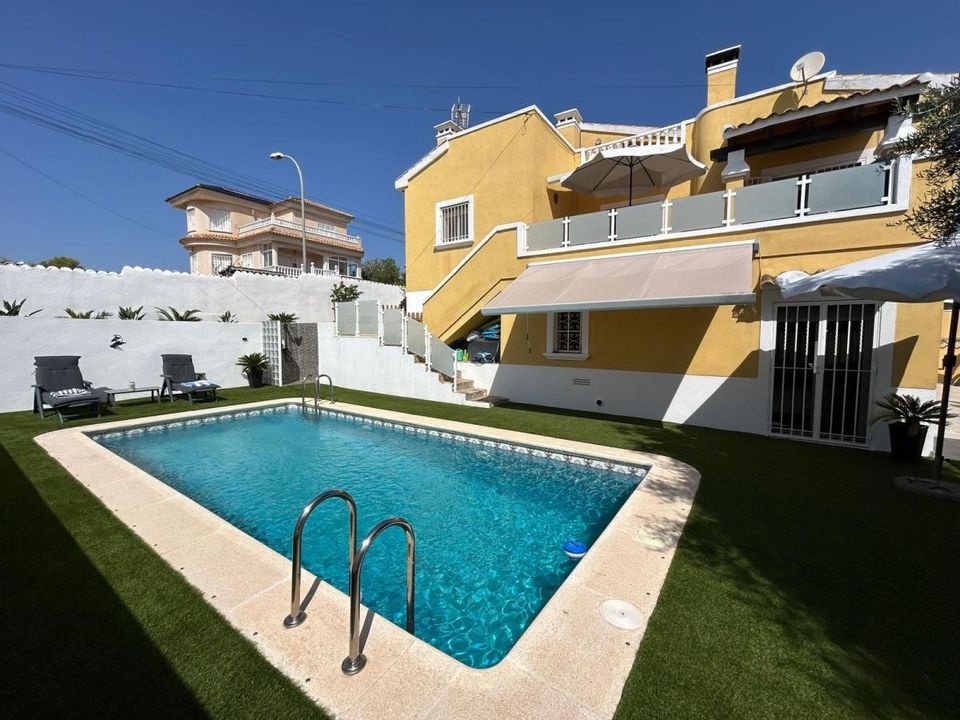 Villa i San Miguel De Salinas, Alicante - foto 1