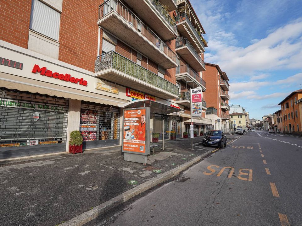 Erhvervsejendom i Bergamo, Bergamo - foto 2