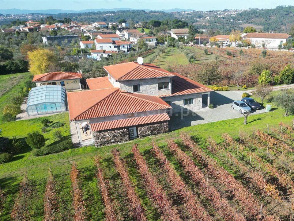 Villa em Mangualde, Viseu - foto 1