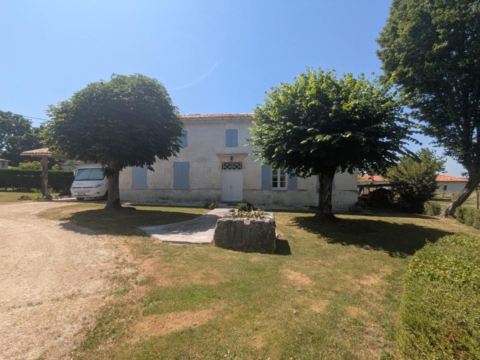 Villa i Clam, Charente-Maritime - foto 1