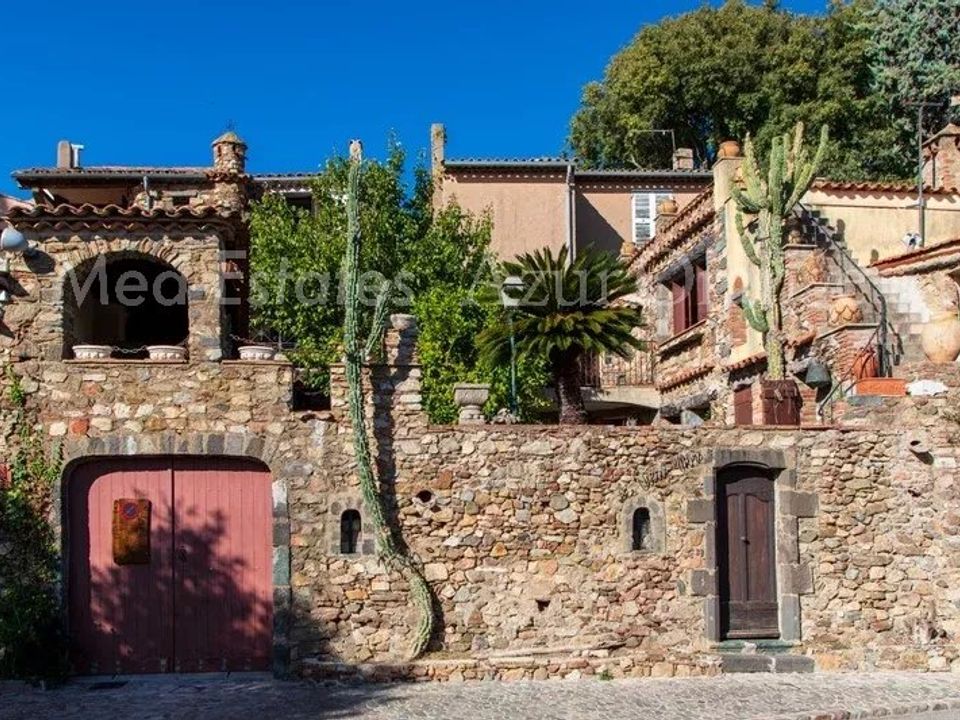 Landejendom i Grimaud, Var - foto 1