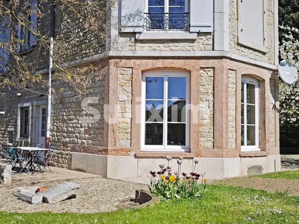 Villa i Dole, Jura - foto 1