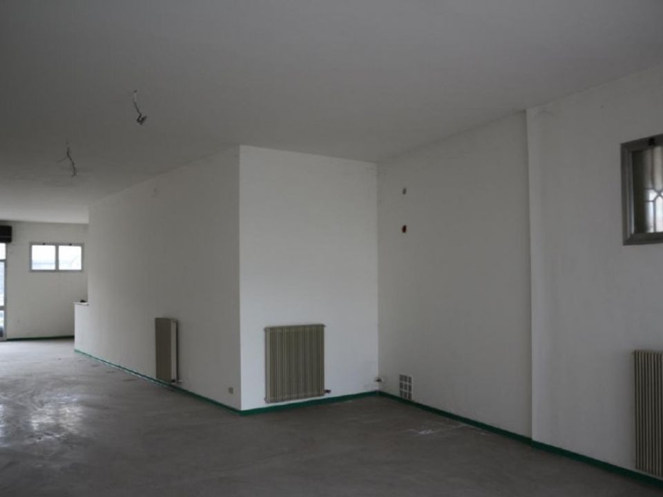 Erhvervsejendom i Susegana, Treviso - foto 2